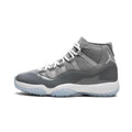 Jordan 11 (gris)
