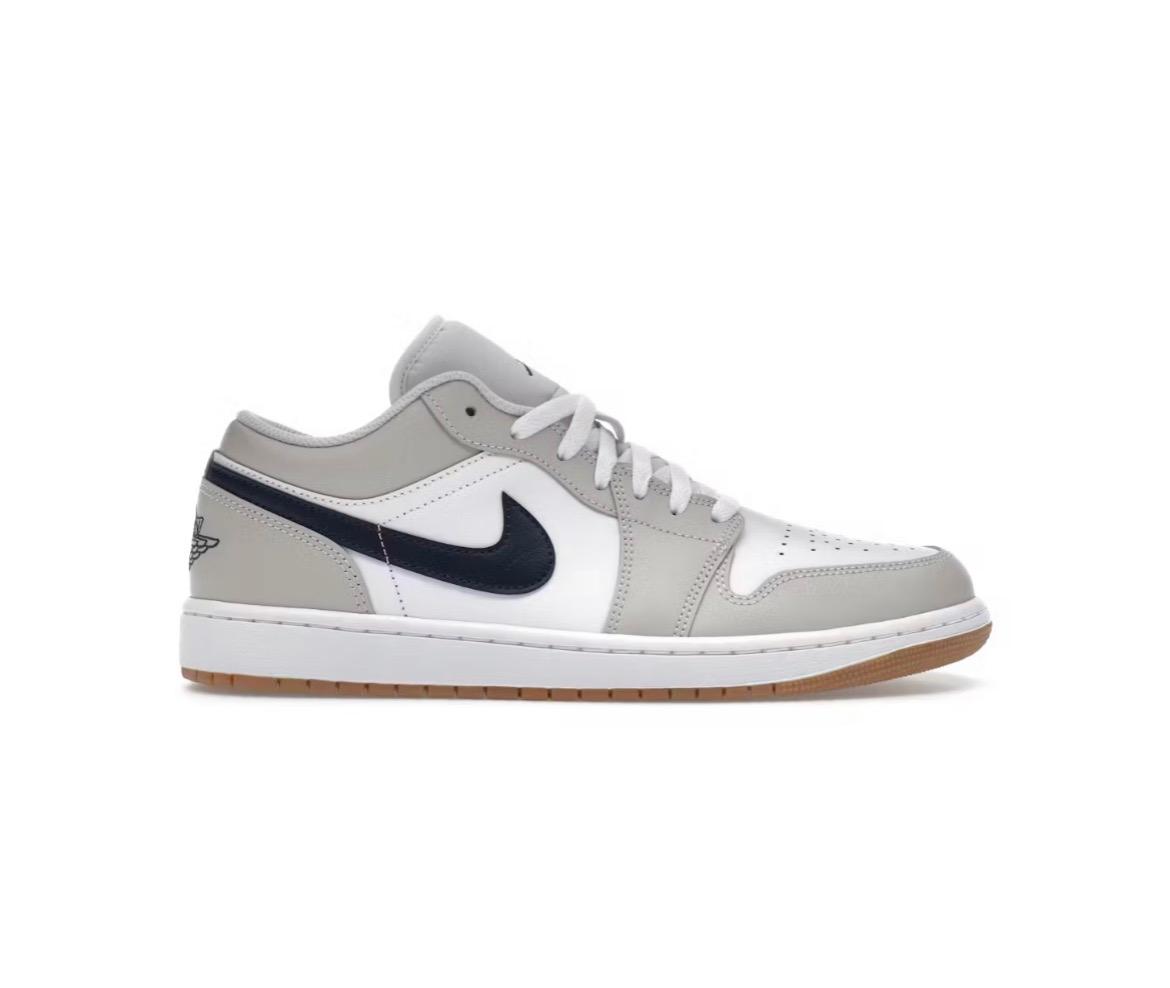 Air Jordan 1 Low